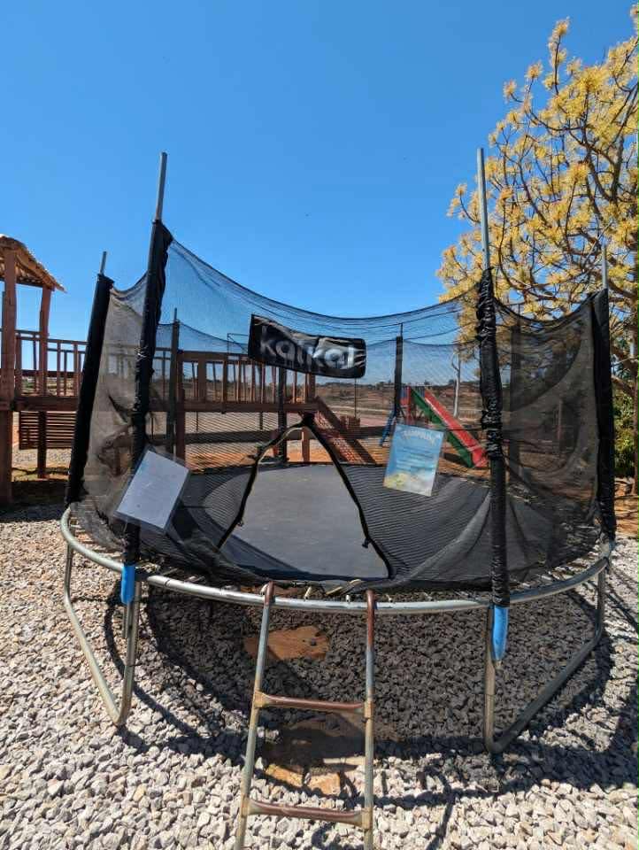 Trampoline